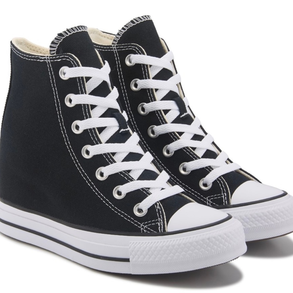 Brand New Women’s Chick Taylor classic Wedge Sneaker
